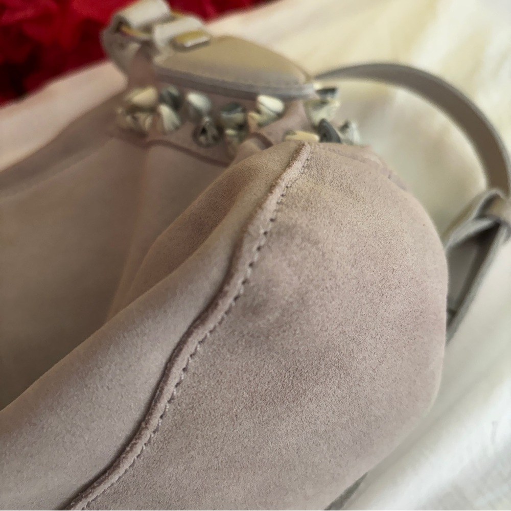 Liebeskind Suede Gray Elegant Crossbody Bag - Picture 8 of 10